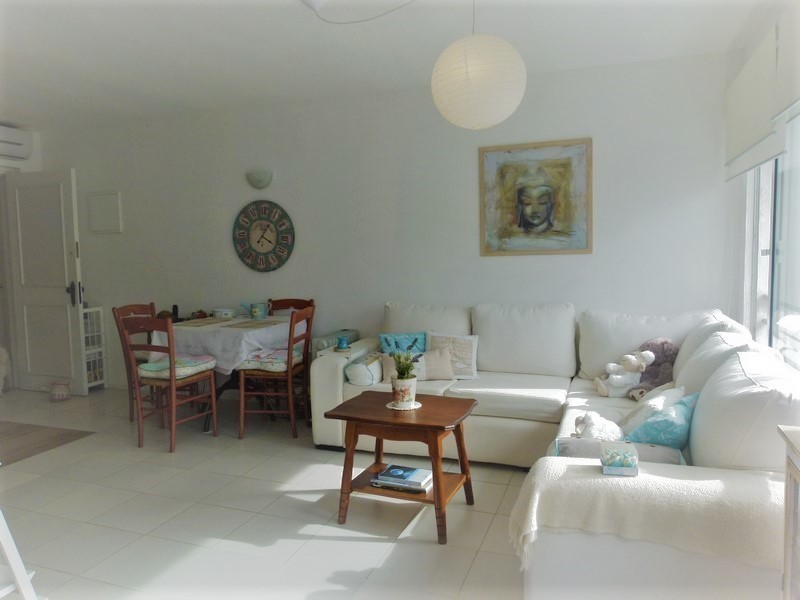 Monoambiente en venta en Península!! Todo reciclado!!